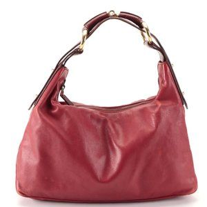 Gucci Horsebit Shoulder Bag in Red Leather